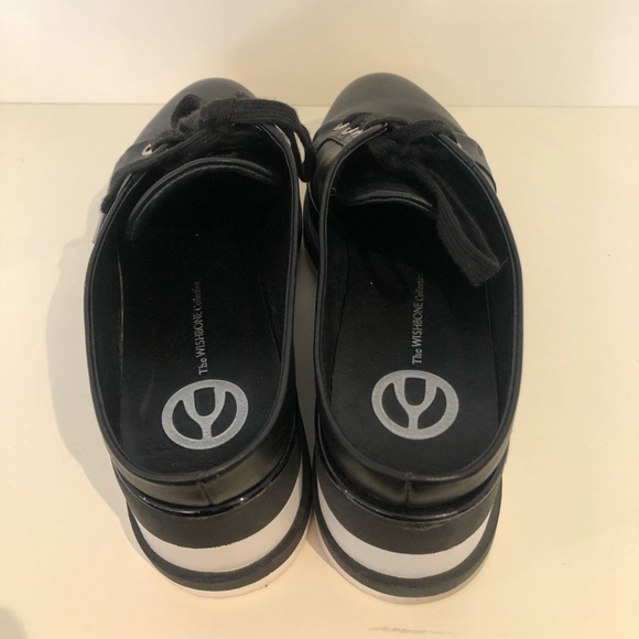 The Wishbone Collection shoes - Picture 3 of 3